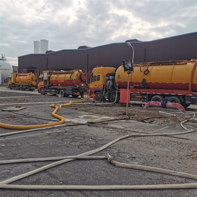 恒山污水池清理